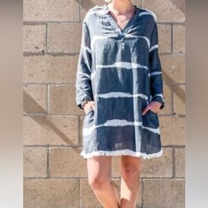 Lularoe coastal coverup in gray and white L